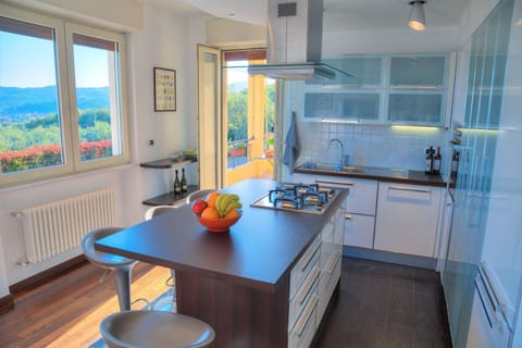 Kitchen, Living Room