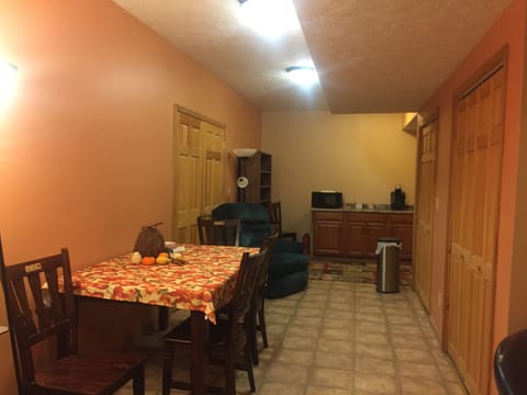 Dining room/ Kitchen