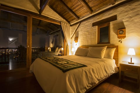 Panoramic Double Room, 1 Queen Bed, City View (2) | Premium bedding, down comforters, bed sheets