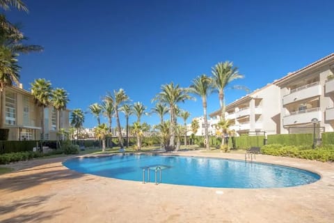 Pool in Golden Beach