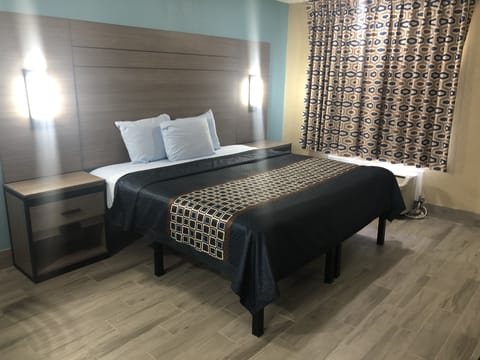 Blackout drapes, WiFi (free), bed sheets