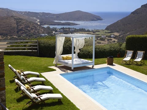 Stunning view from our pool.