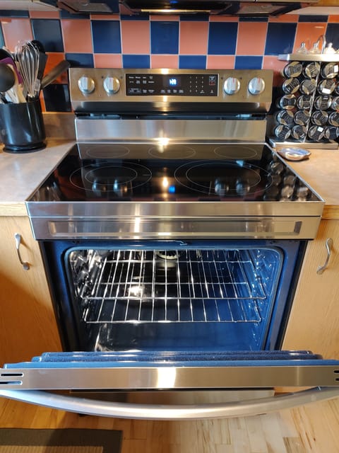 NEW Convection oven
