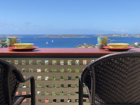 Enjoy Breakfast out on Bliss's new deck and deck bar.  Great view to wake up to!