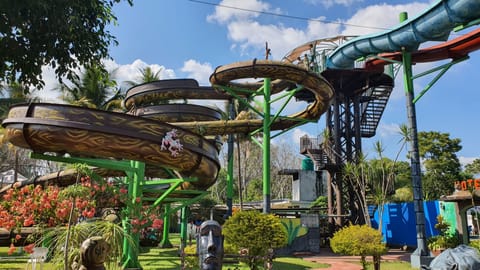 Children's play area - outdoor