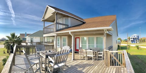 Beautiful home only 100 yards from the beach entrance!