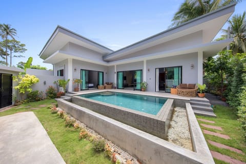 Villa Baan Suaan Bua