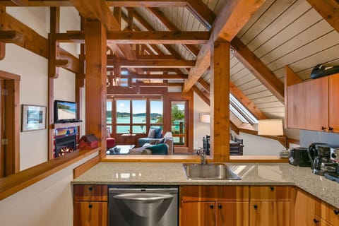 Spacious unit - looking out from the kitchen