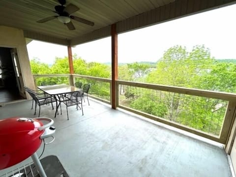 Spacious balcony with lakeview