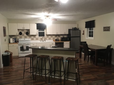 923ca680-e30f-44dd-b9d8-674daad53732