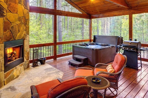 Covered Porch with Fireplace, Seating, Hot Tub and Grill