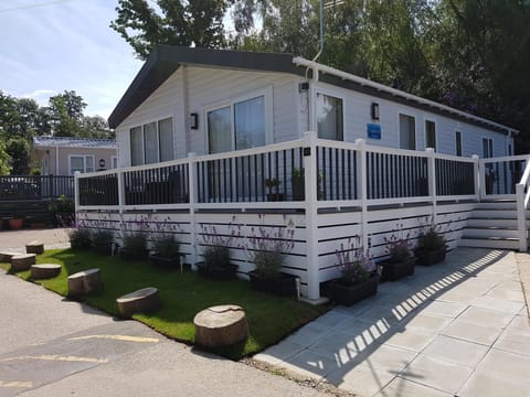 Front of our lodge 
