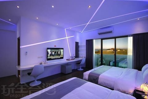 Quadruple Room | Premium bedding, individually decorated, individually furnished, desk