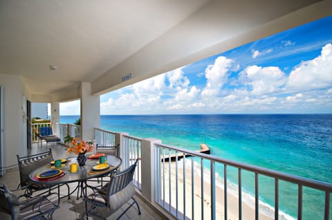 Enjoy glorious breakfasts on the expansive terrace as the ships arrive
