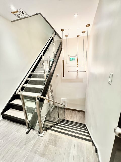 Individually furnished, iron/ironing board, free WiFi, bed sheets