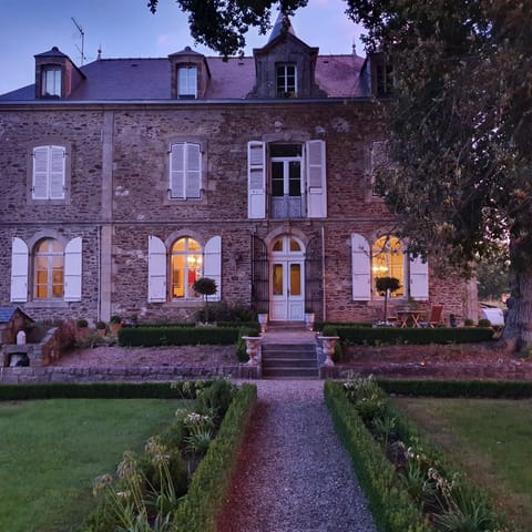 Front of property - evening/night