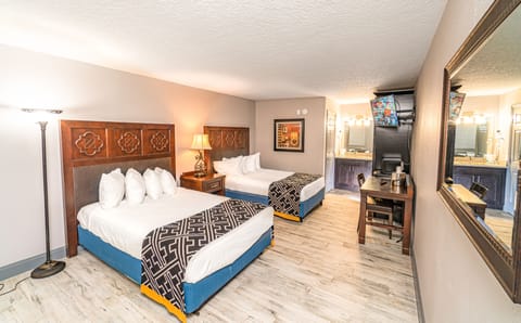 Premium Room | Individually decorated, individually furnished, desk, laptop workspace