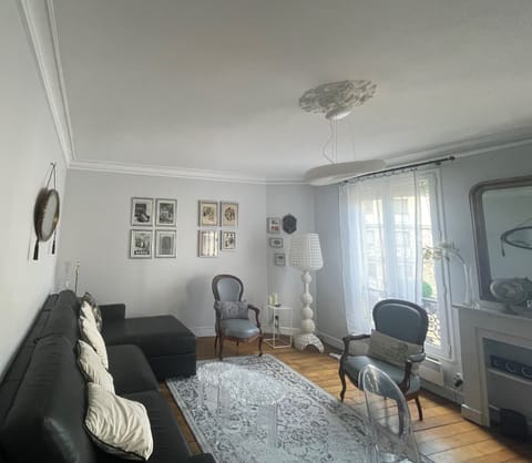 A stylish family appartment to make your parisian stay memorable