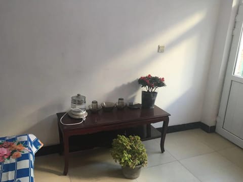 Blackout drapes, WiFi, bed sheets