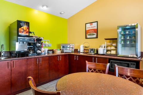 Free continental breakfast