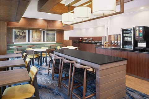 Free continental breakfast
