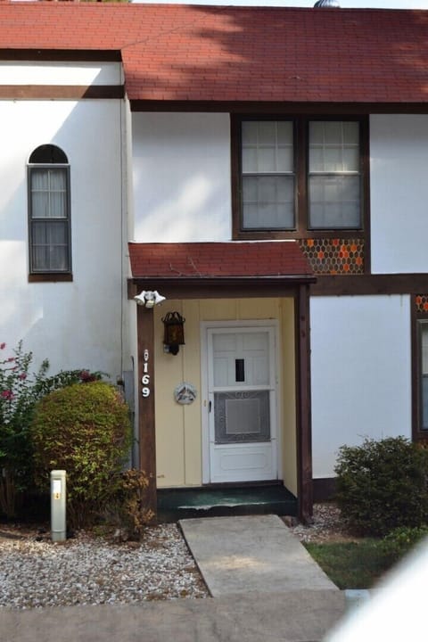 169CordLn-Front view