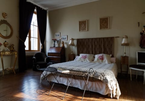 Comfort Room, Garden View | Individually decorated, individually furnished, blackout drapes