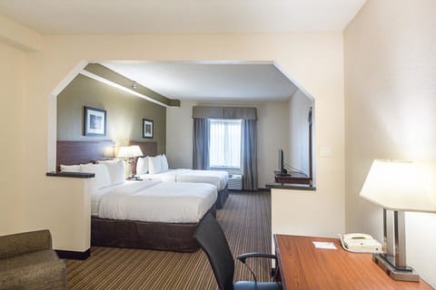 Desk, iron/ironing board, cribs (surcharge), WiFi (free)