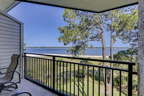 Beachside Tennis 1897 - Beachfront View