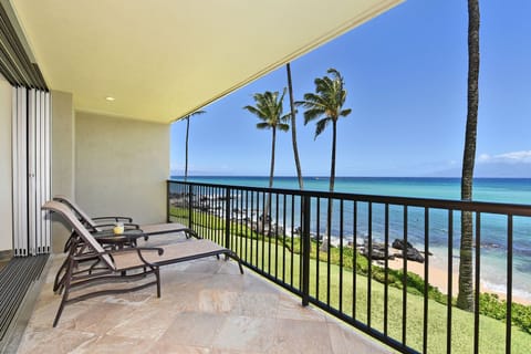 Panoramic ocean views wait