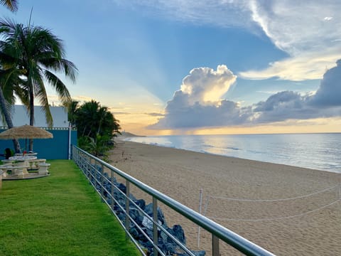 One of the most beautiful clean beach in Puerto Rico !!🇵🇷🇵🇷🌴🏖🏄‍♂️🌞