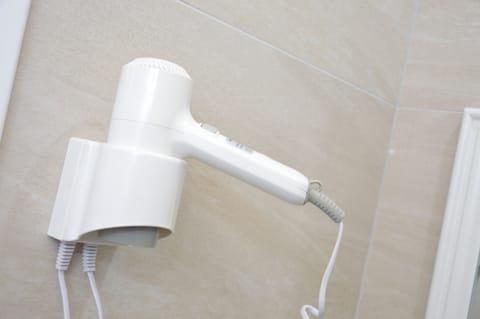 Free toiletries, hair dryer, bathrobes, slippers