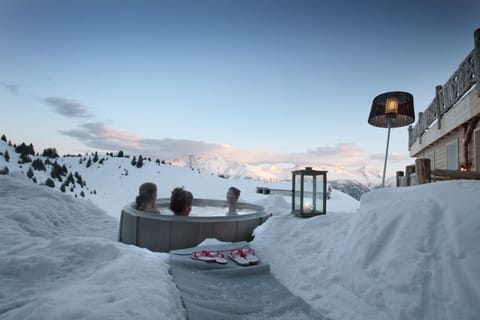 Hot stone massages, sports massages, massages