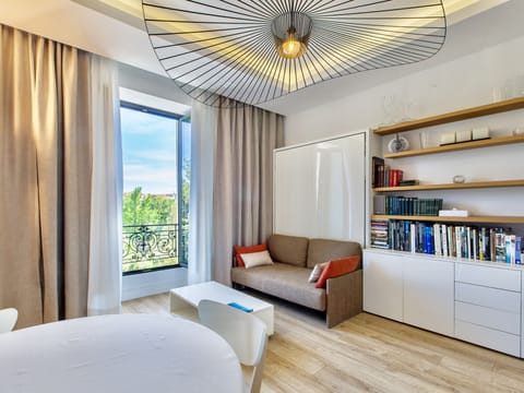 Cempletely renovated