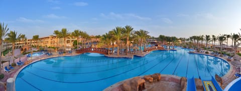 3 outdoor pools