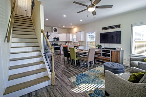 The Gathering House in Pensacola.  Your home away from home.