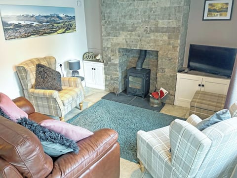 Cosy living room | Cosy Cottage, Portinscale, near Keswick