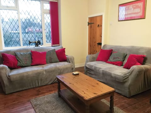 Welcoming living area | Isabella Cottage, Newburn, near Newcastle