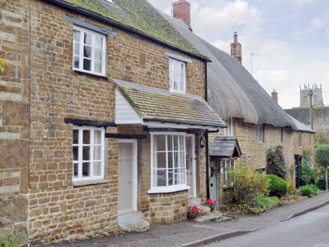 Exterior | The Old Sweet Shop, Hook Norton, nr. Chipping Norton
