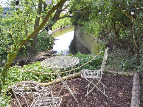 Additional sitting out area of garden | Mill Cottage, Stillington, near York