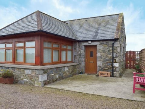 Wonderful holiday home | Quiet - East Culkae Cottages, Sorbie, Newton Stewart