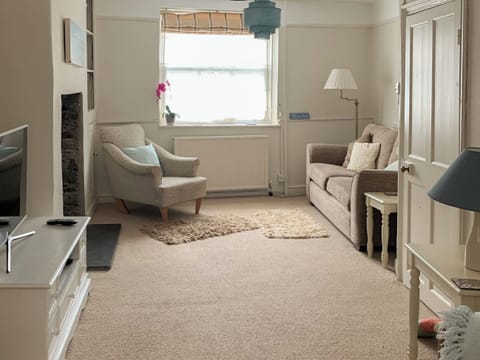 Living room | Midships, Instow