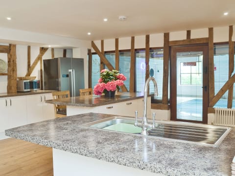 Open plan living/dining room/kitchen | Burfields Barn, Botesdale, nr. Diss