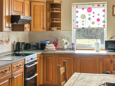 Kitchen/diner | Shore View, Portree