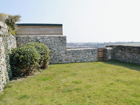 Garden | Bodwi Farm Cottages - Bodwi Bach, Nr. Abersoch