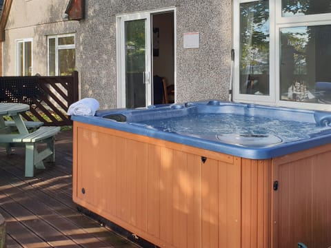 Luxurious Hot tub | Dartmoor 3, Honicombe, near Callington