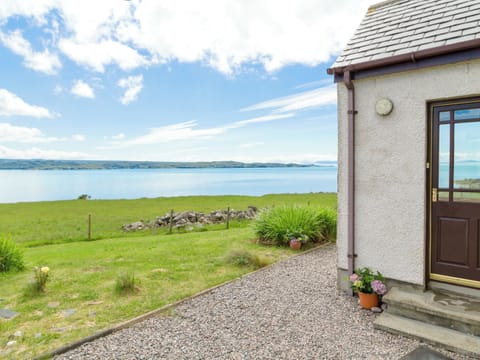 Cottage with a marvellous setting | Ach-na-Clachan, Gairloch