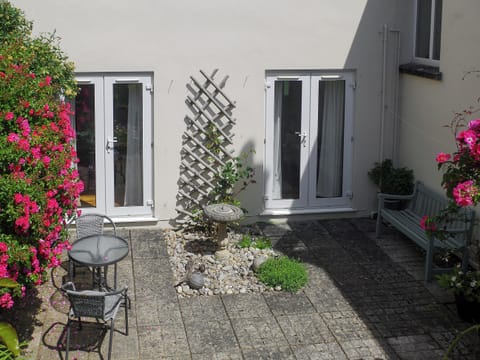 Patio | Little Lookover, Porth, near Newquay
