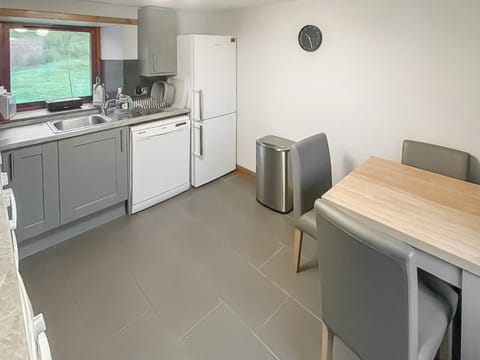 Kitchen/diner | Lochview, Glendale, Isle of Skye