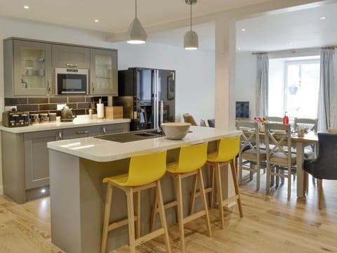 Convenient open-plan design | Blue Beach House, Ilfracombe